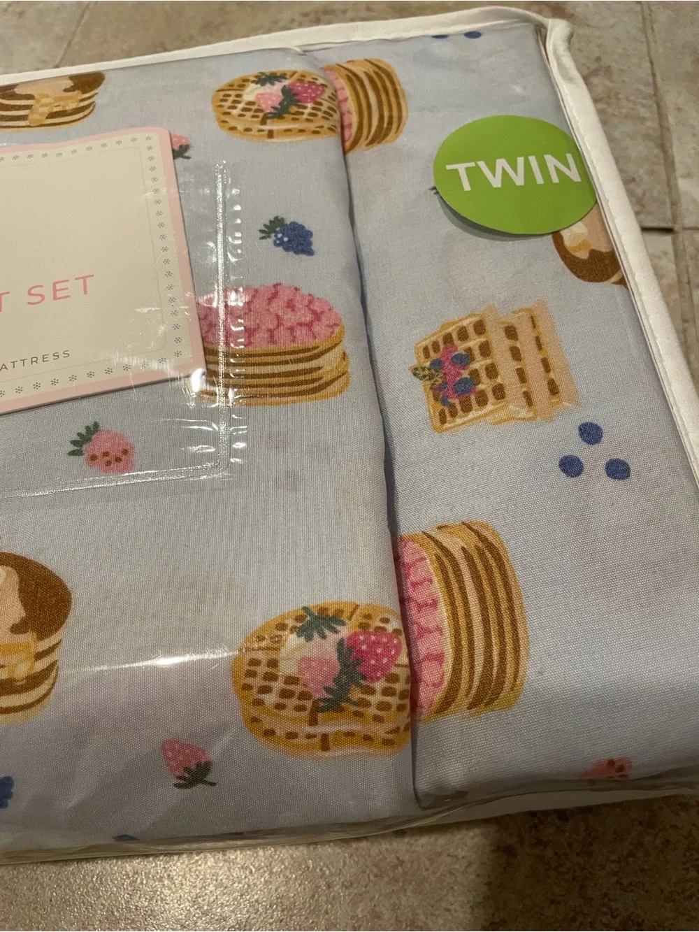 NWT Brunch Pancake and Waffle Patterned Twin Sheet Set